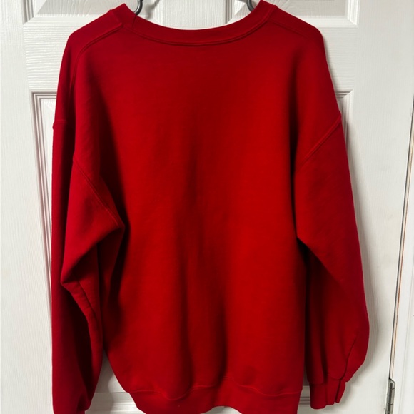 Basic red crewneck - Picture 2 of 2
